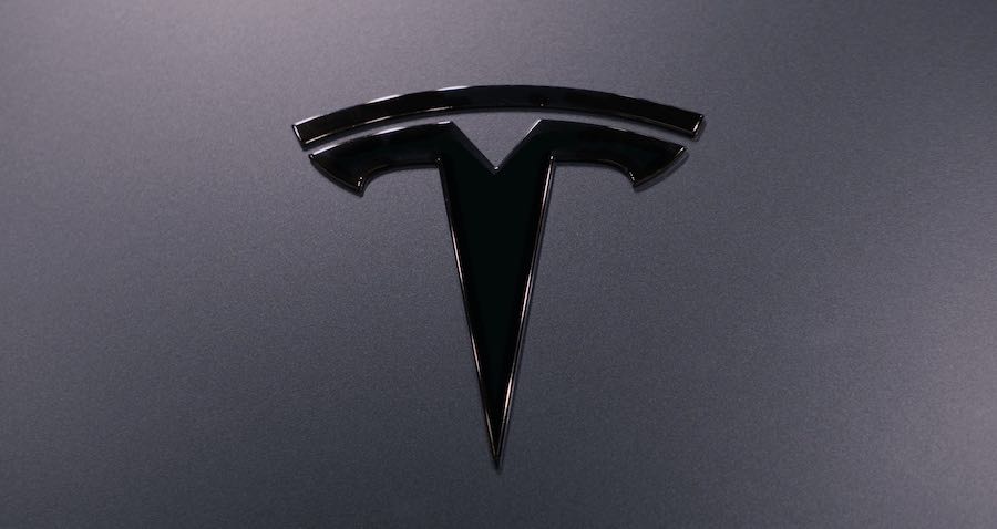 Tesla: Personal Data of 75,000 Leaked by Former Employees