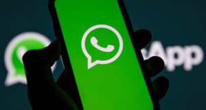 WhatsApp and Messenger Get Interoperable End-to-End Encryption